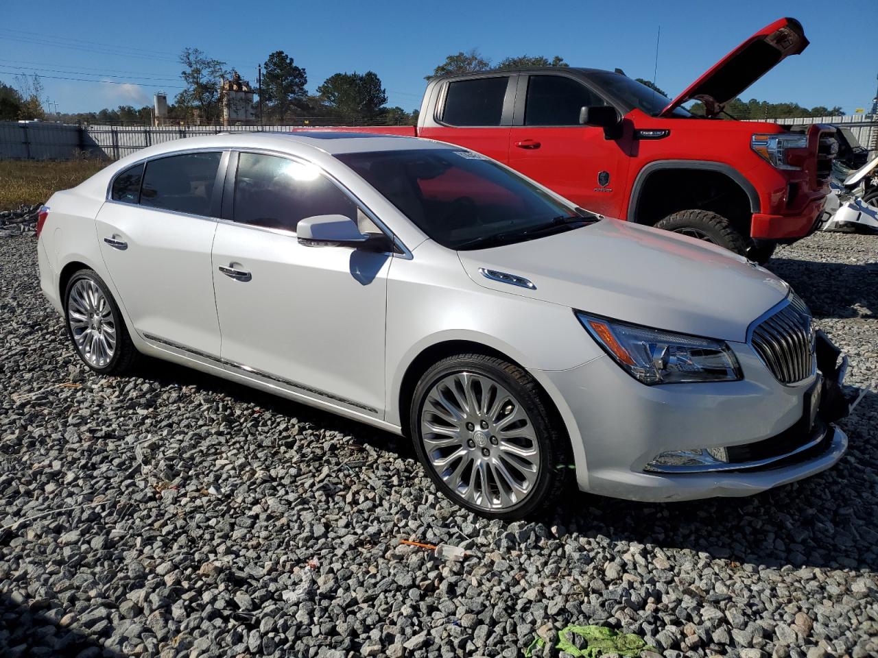 VIN 1G4GF5G31FF222042 2015 BUICK LACROSSE no.4