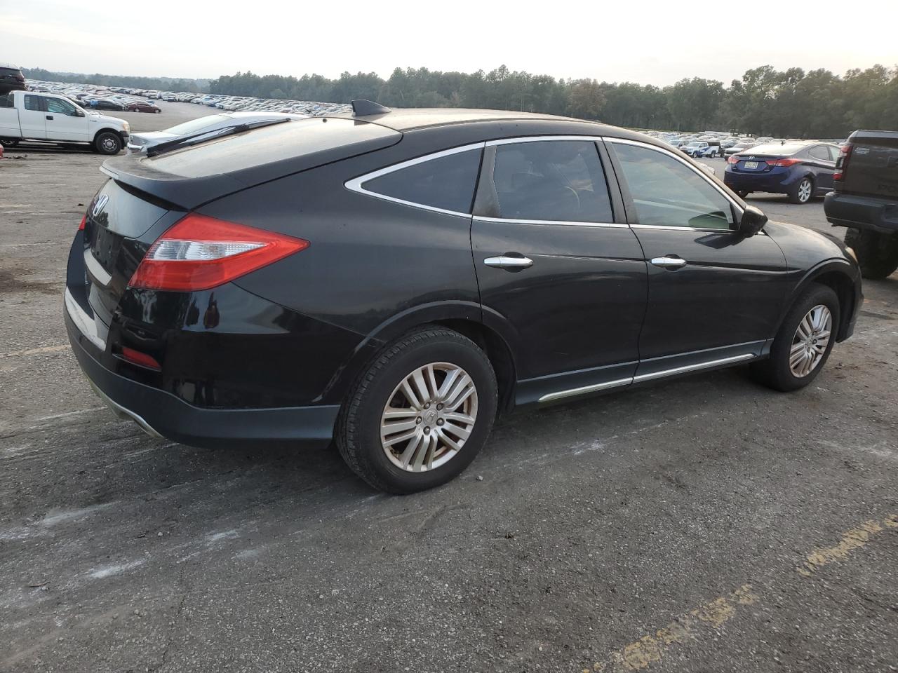 2013 Honda Crosstour - Image 3