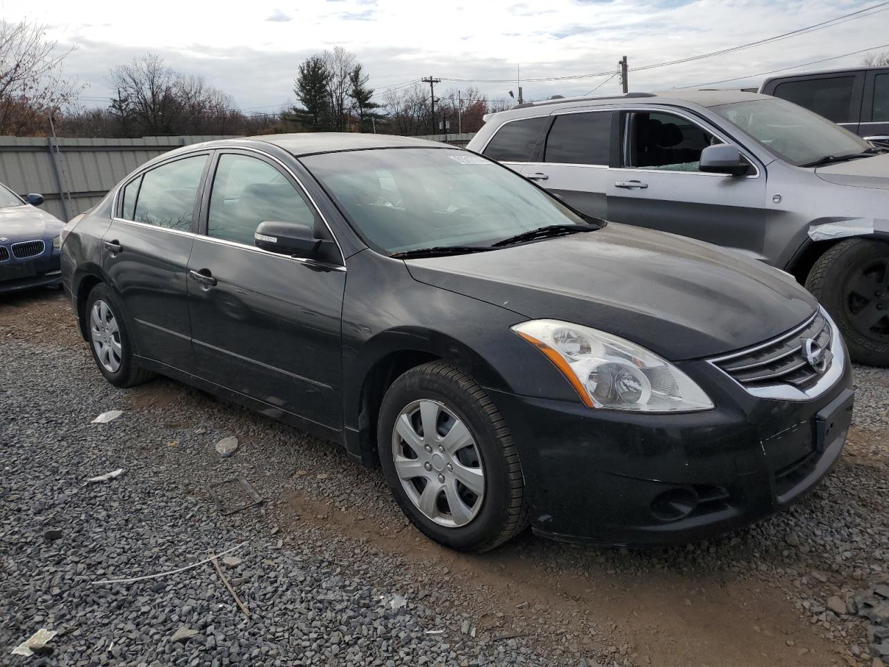 2010 Nissan Altima - Image 4