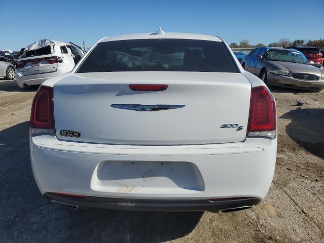  CHRYSLER 300 2019 White