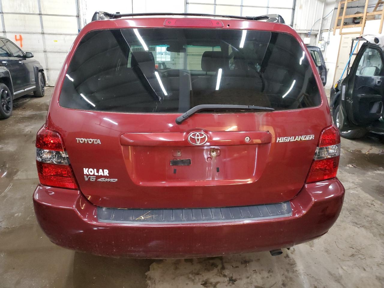 JTEEP21A850099755 2005 Toyota Highlander Limited