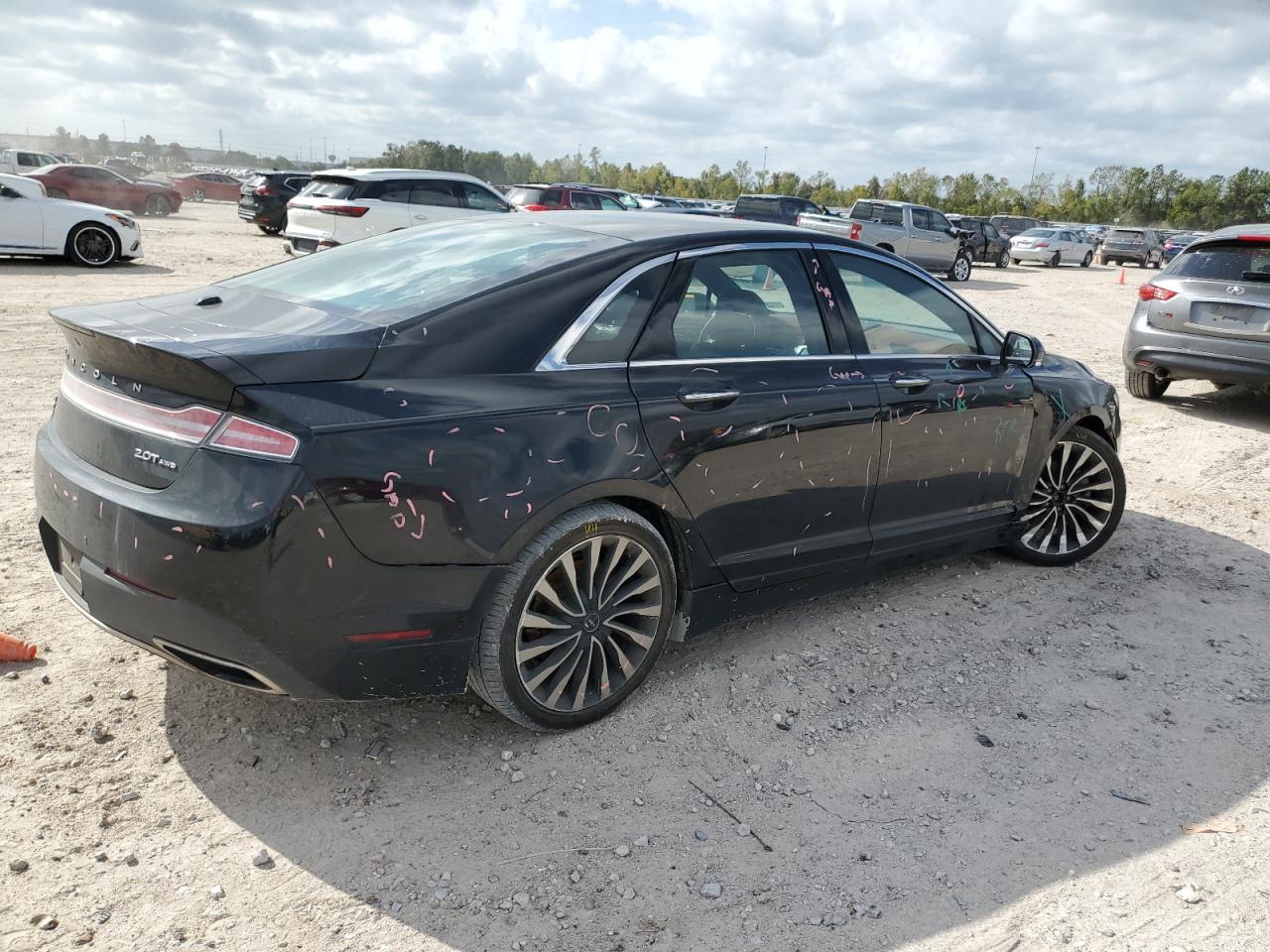 2017 Lincoln MKZ - Image 3