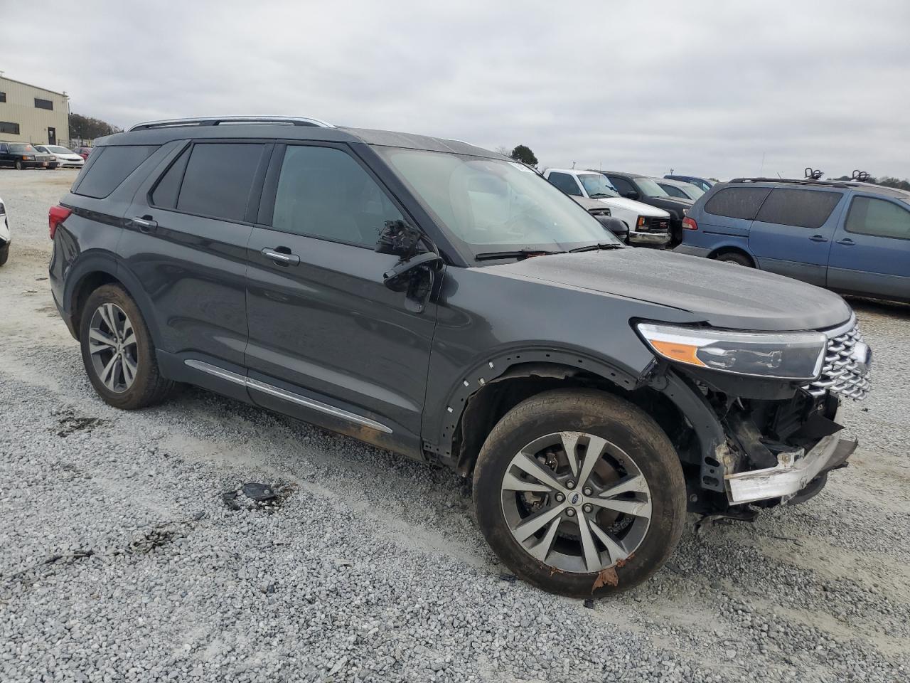 2020 Ford Explorer - Image 4