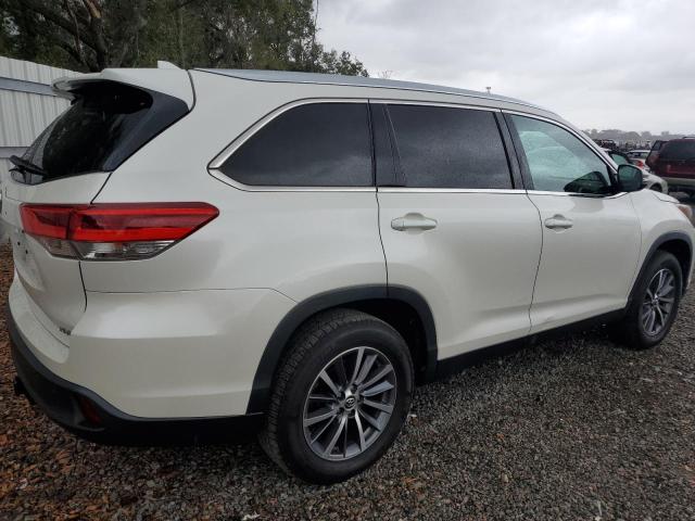  TOYOTA HIGHLANDER 2019 Белый