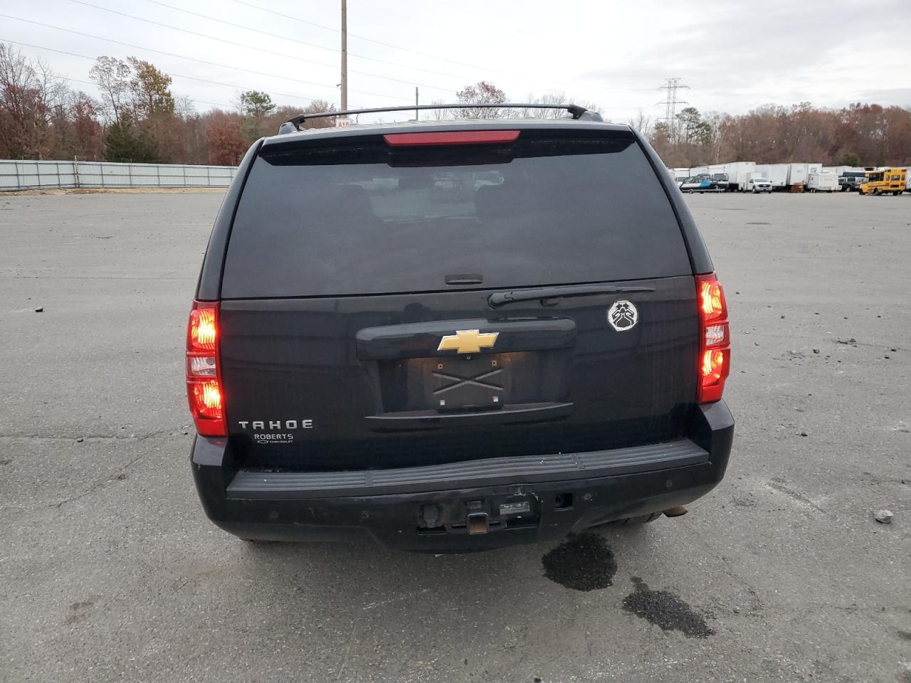 2014 Chevrolet Tahoe K1500 Lt VIN: 1GNSKBE08ER228992 Lot: 80108224