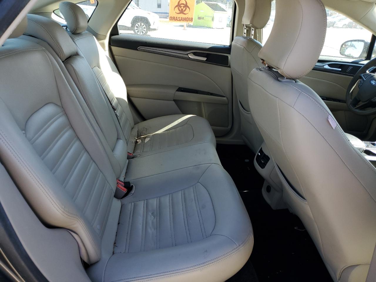 2017 Ford Fusion - Image 10
