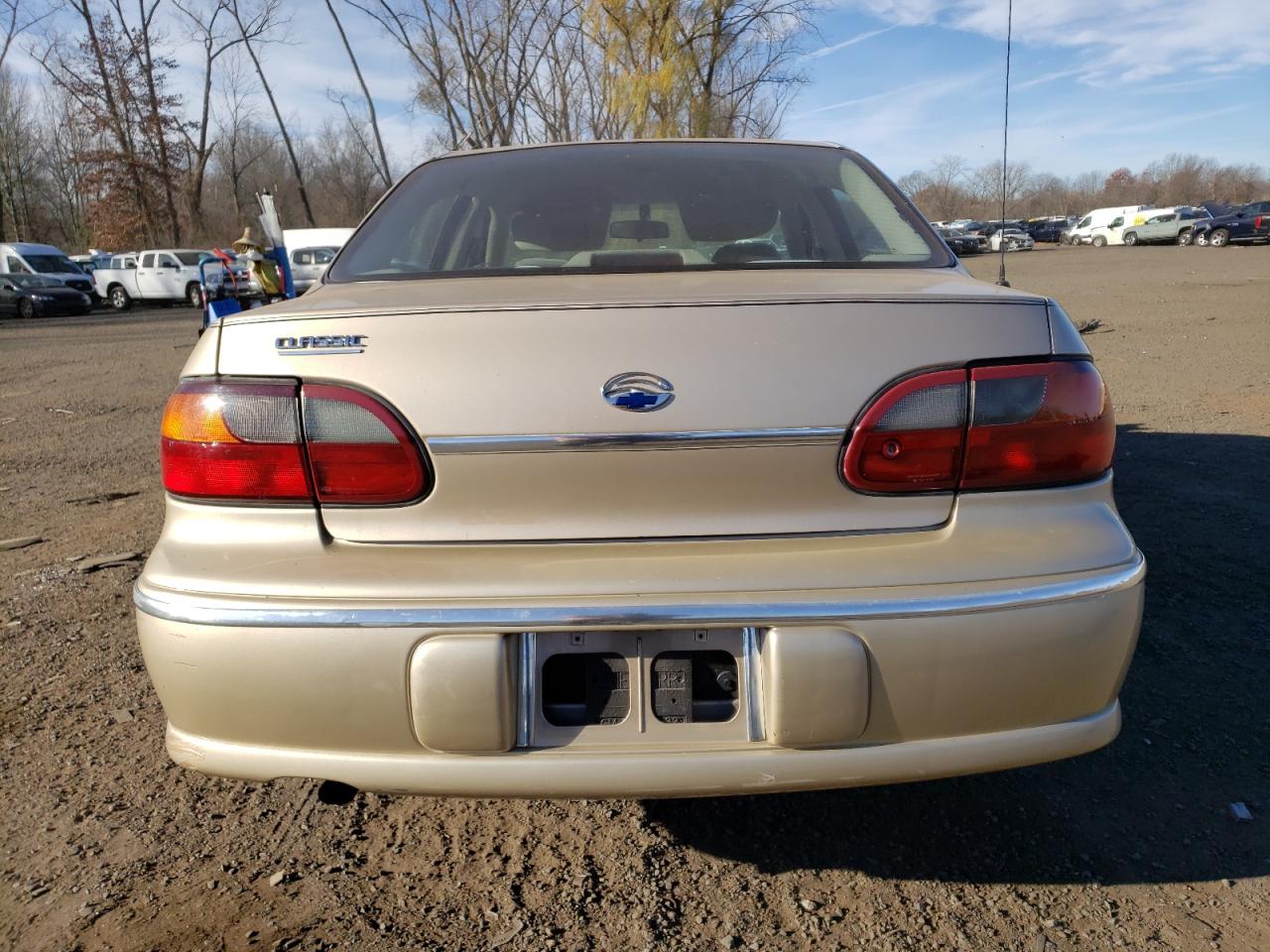 2005 Chevrolet Malibu - Image 6
