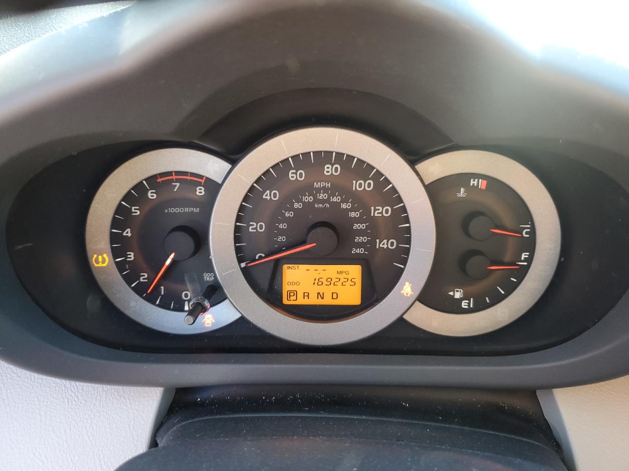 2010 Toyota RAV 4 - Image 9