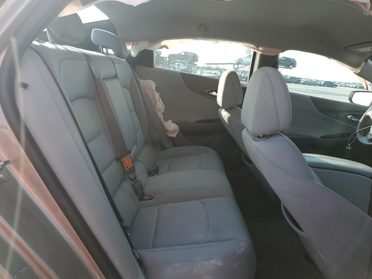 2022 Chevrolet Malibu - Image 10