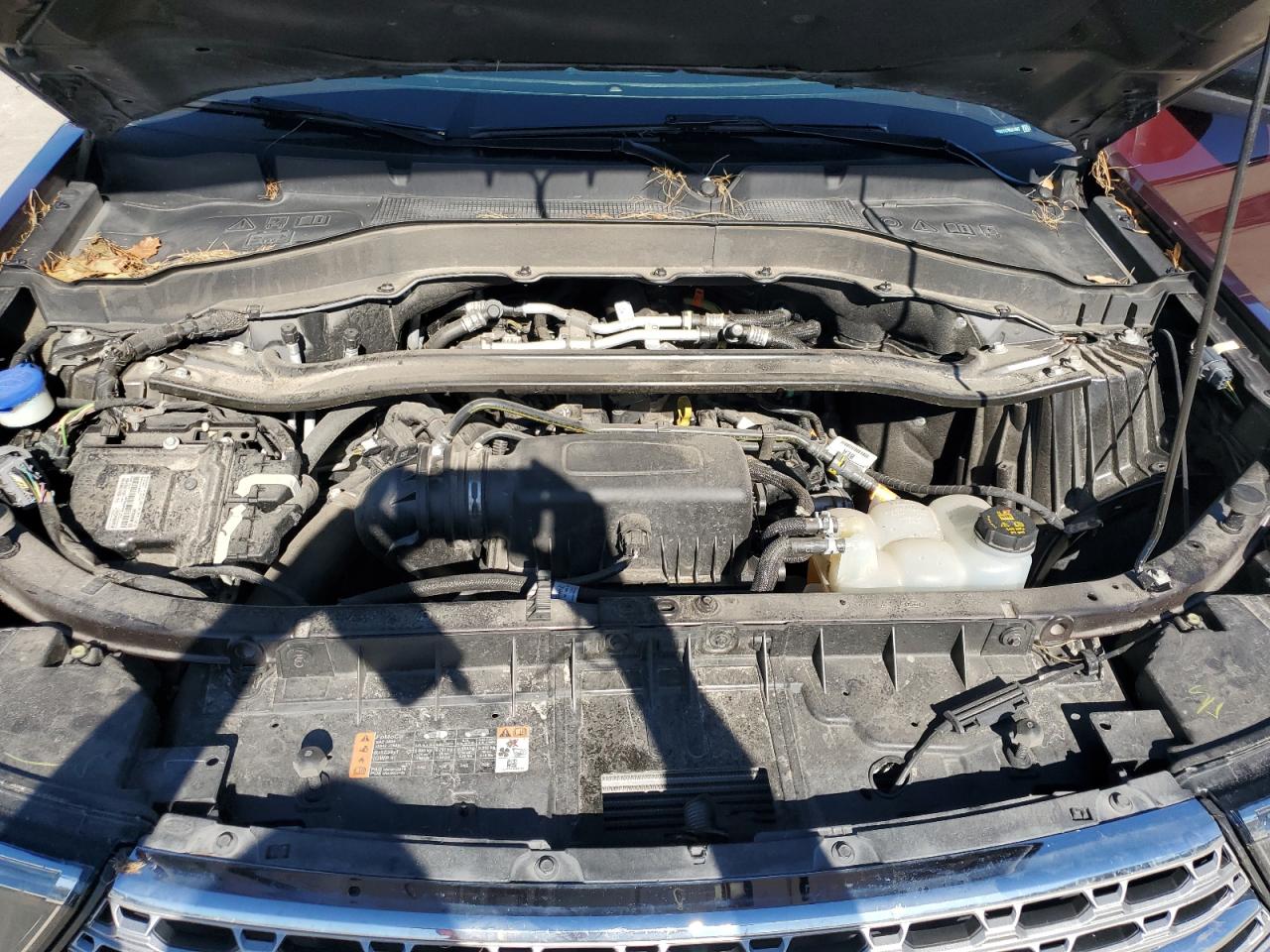 2022 Ford Explorer - Image 13