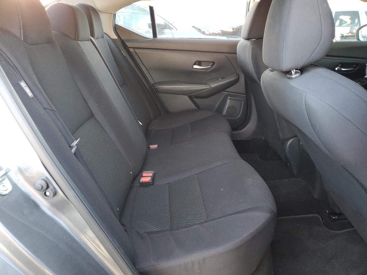 2021 Nissan Sentra - Image 10