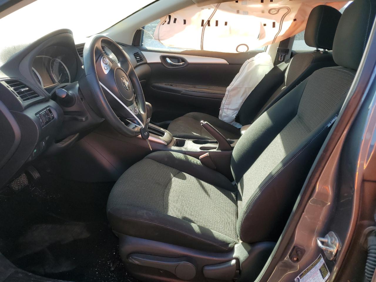 2019 Nissan Sentra - Image 7
