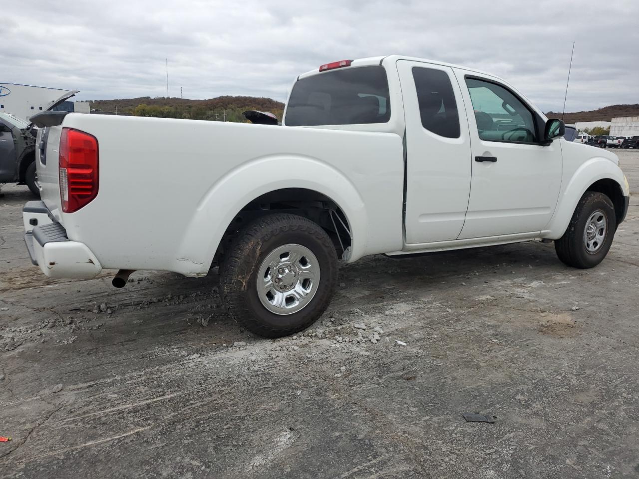 2019 Nissan Navara (Frontier) - Image 3