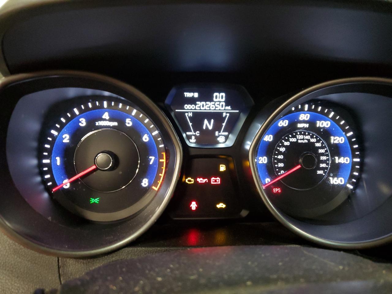 2013 Hyundai Elantra - Image 9