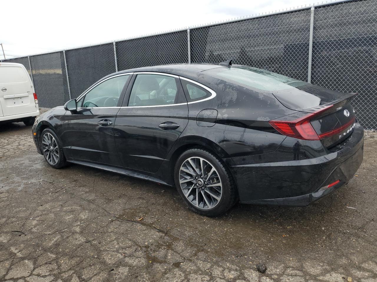 2023 Hyundai Sonata - Image 2