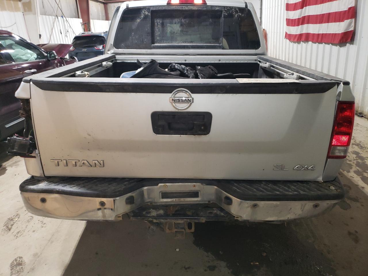 2014 Nissan Titan - Image 6