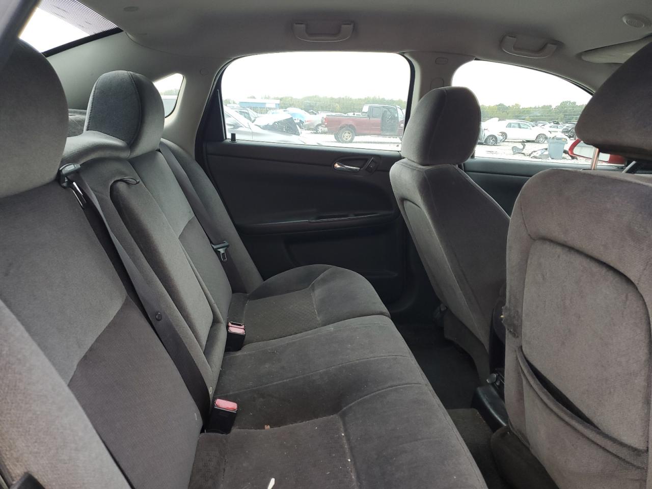 2012 Chevrolet Impala - Image 10