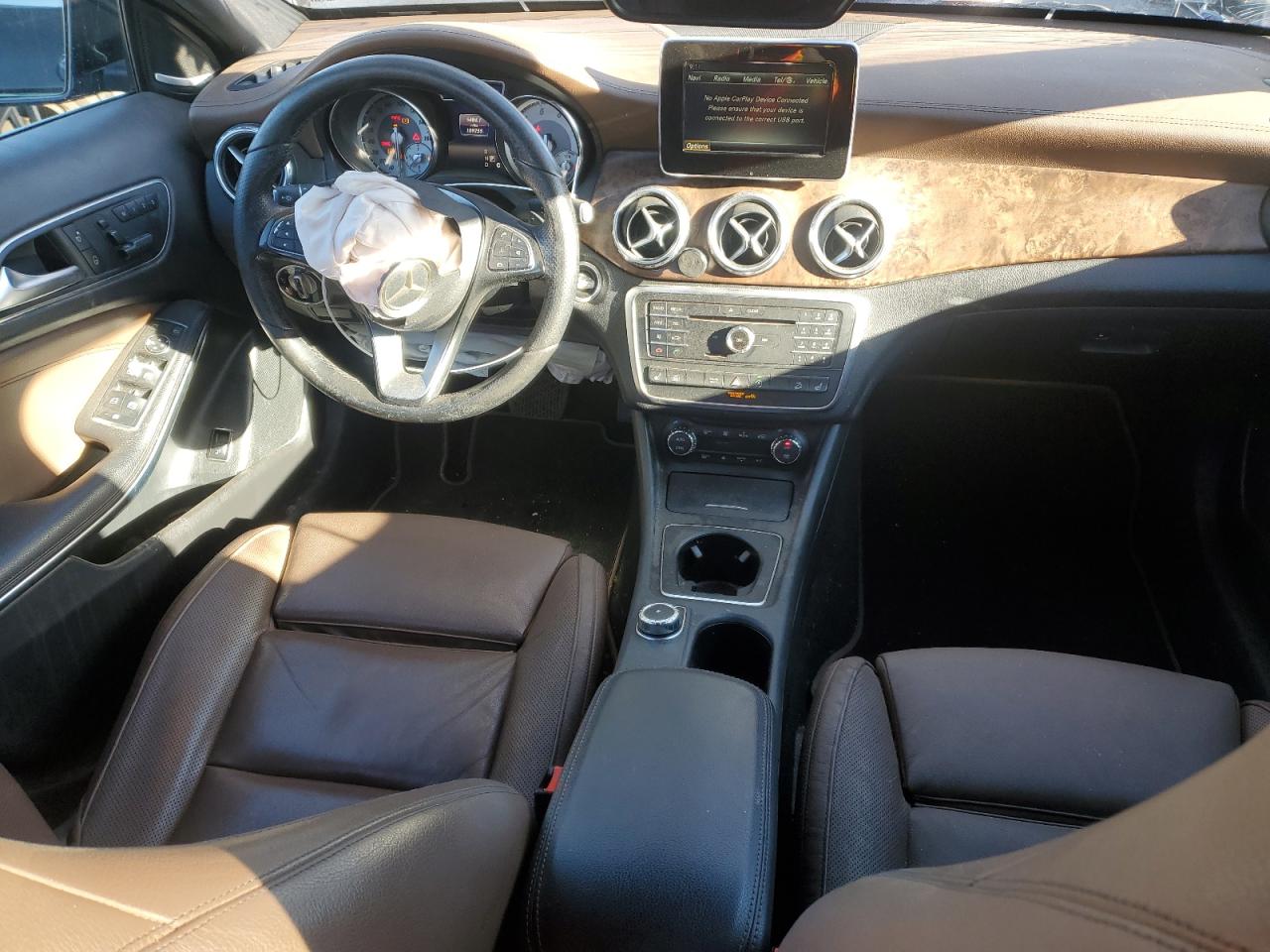 VIN WDCTG4GB3GJ227947 2016 MERCEDES-BENZ GLA-CLASS no.8