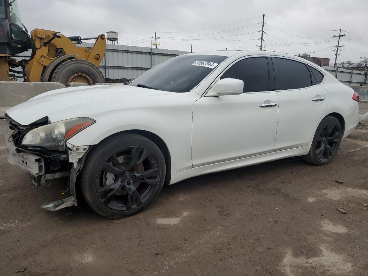 2011 Infiniti M - Image 1