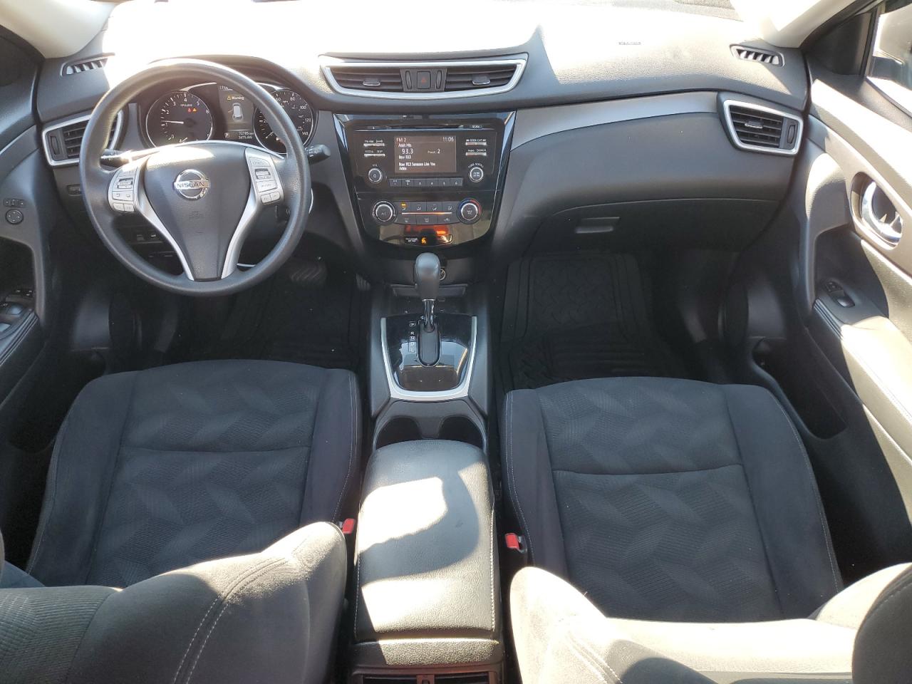 2016 Nissan Rogue - Image 8
