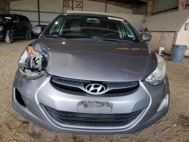 Sedans HYUNDAI ELANTRA 2012 Srebrny