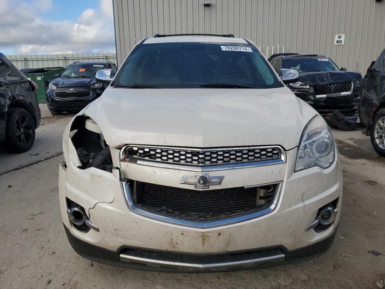 VIN 1GNALDEKXFZ107114 2015 CHEVROLET EQUINOX no.5