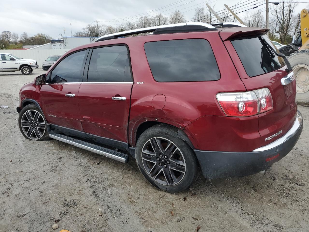2007 GMC Acadia - Image 2