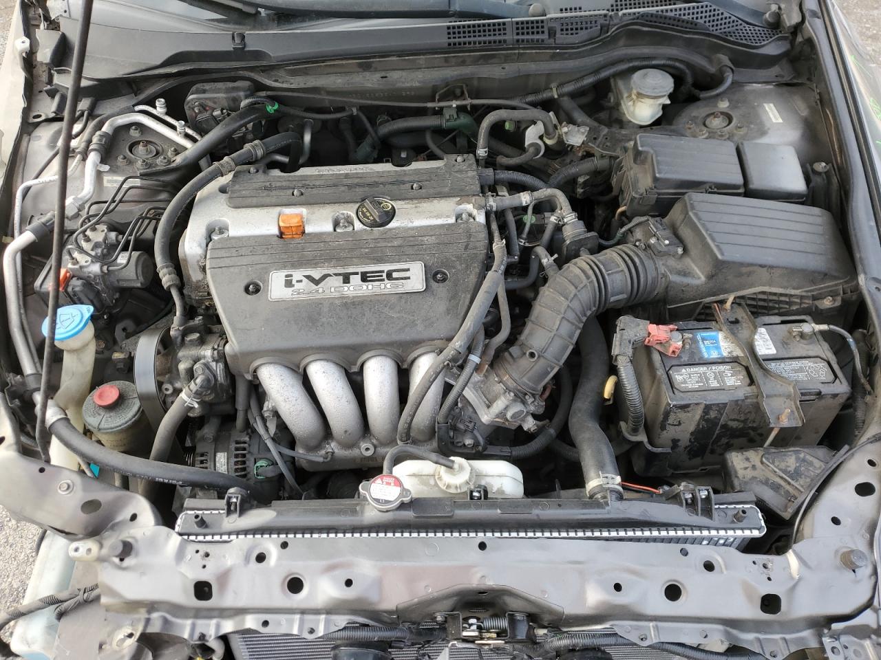 2006 Honda Accord - Image 11