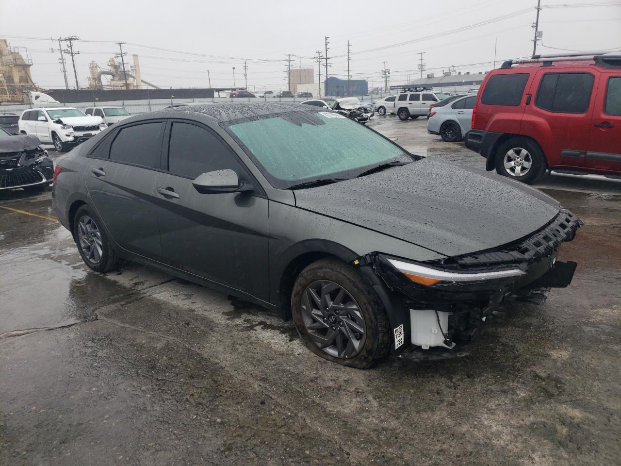 2024 Hyundai Elantra - Image 4
