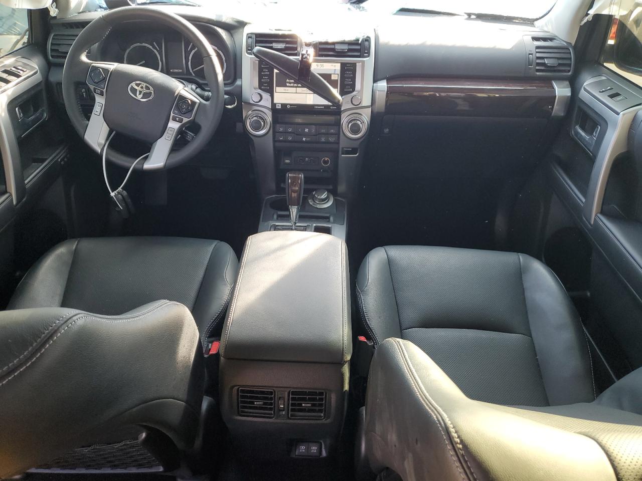2022 Toyota 4Runner - Image 8