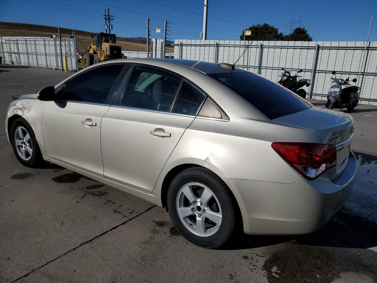 VIN 1G1PC5SB0F7107348 2015 CHEVROLET CRUZE no.2