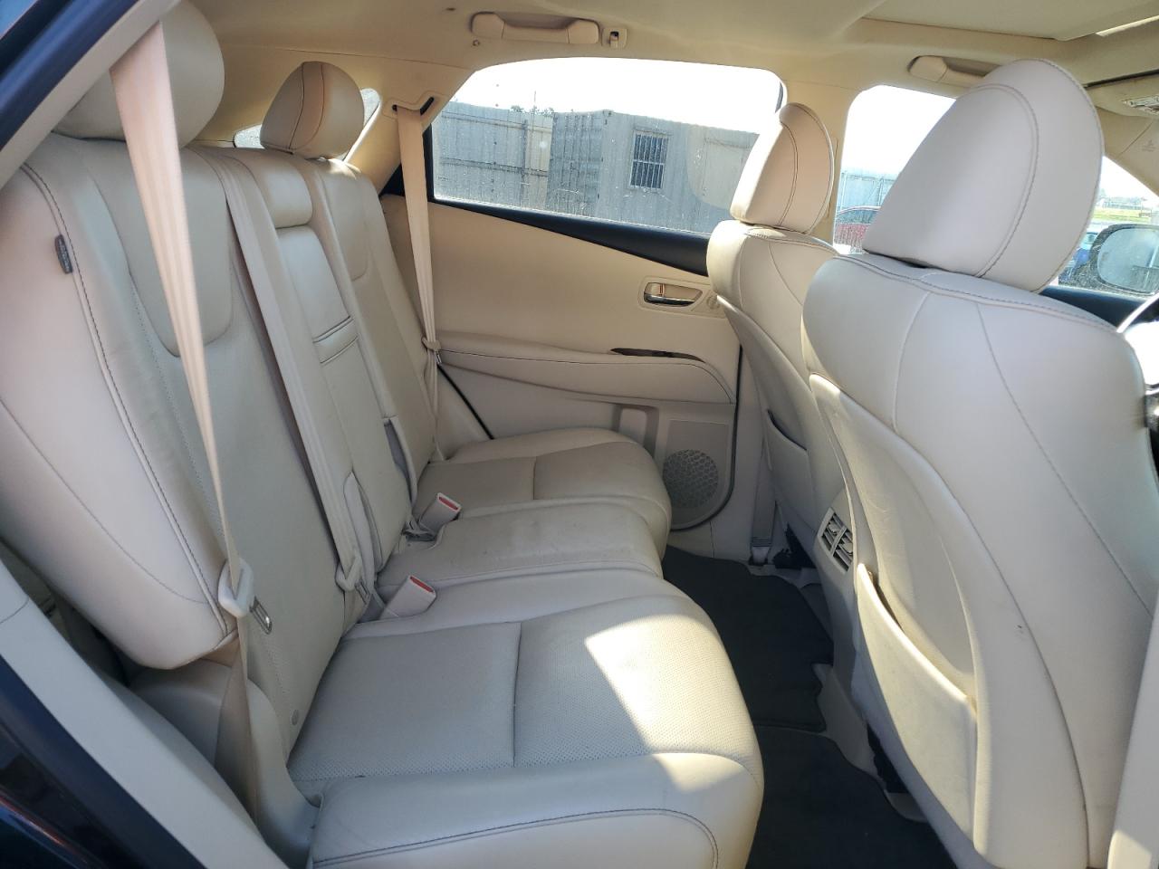 2015 Lexus RX - Image 11