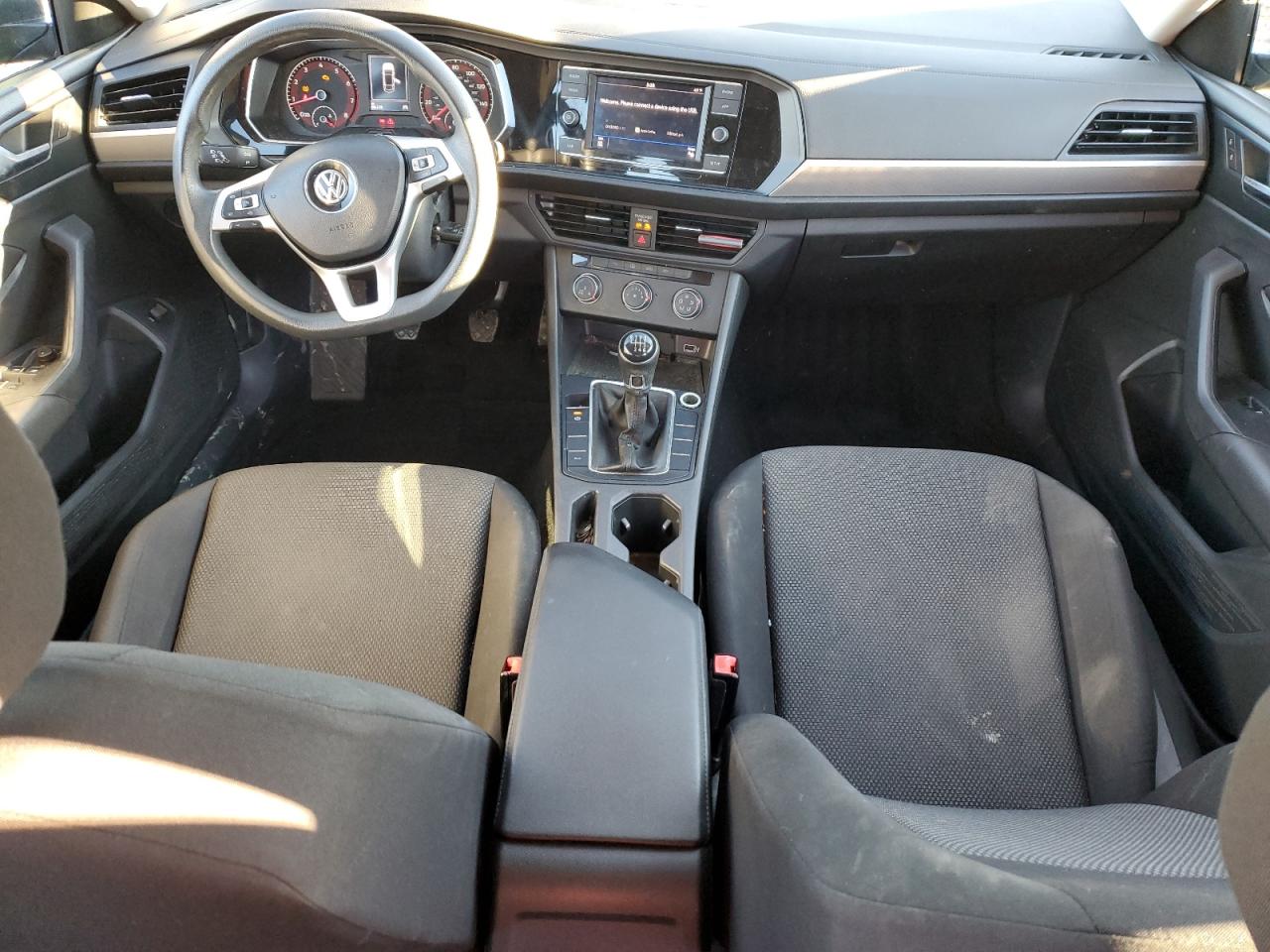 2019 Volkswagen Jetta - Image 8