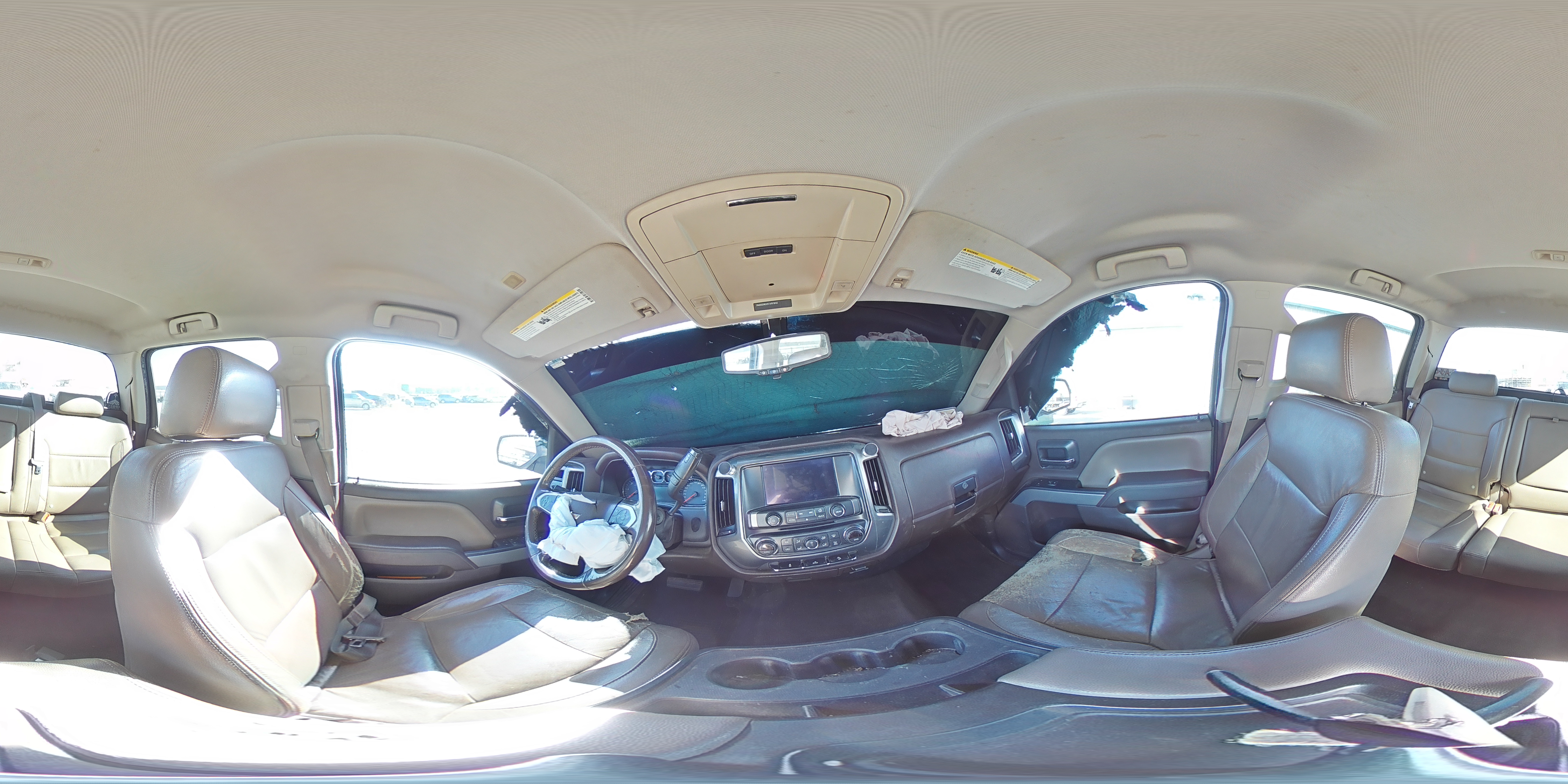 2015 Chevrolet Silverado - Image 13