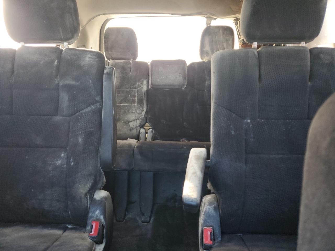 2013 Dodge Caravan - Image 10