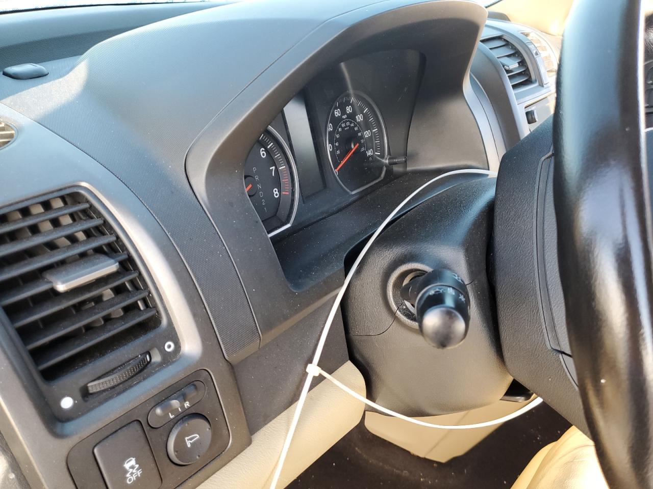 2011 Honda CR-V - Image 9