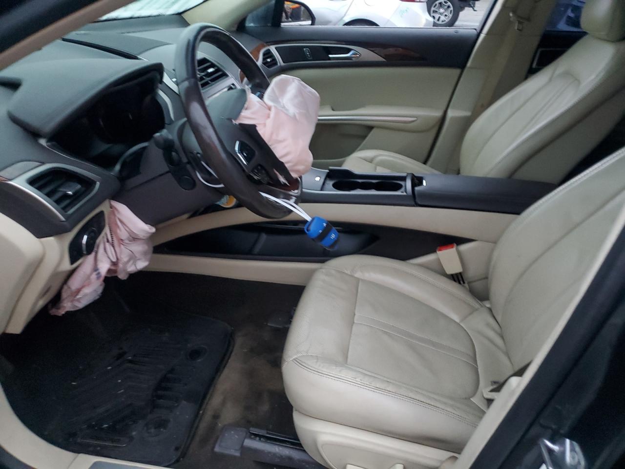 2015 Lincoln MKZ - Image 7