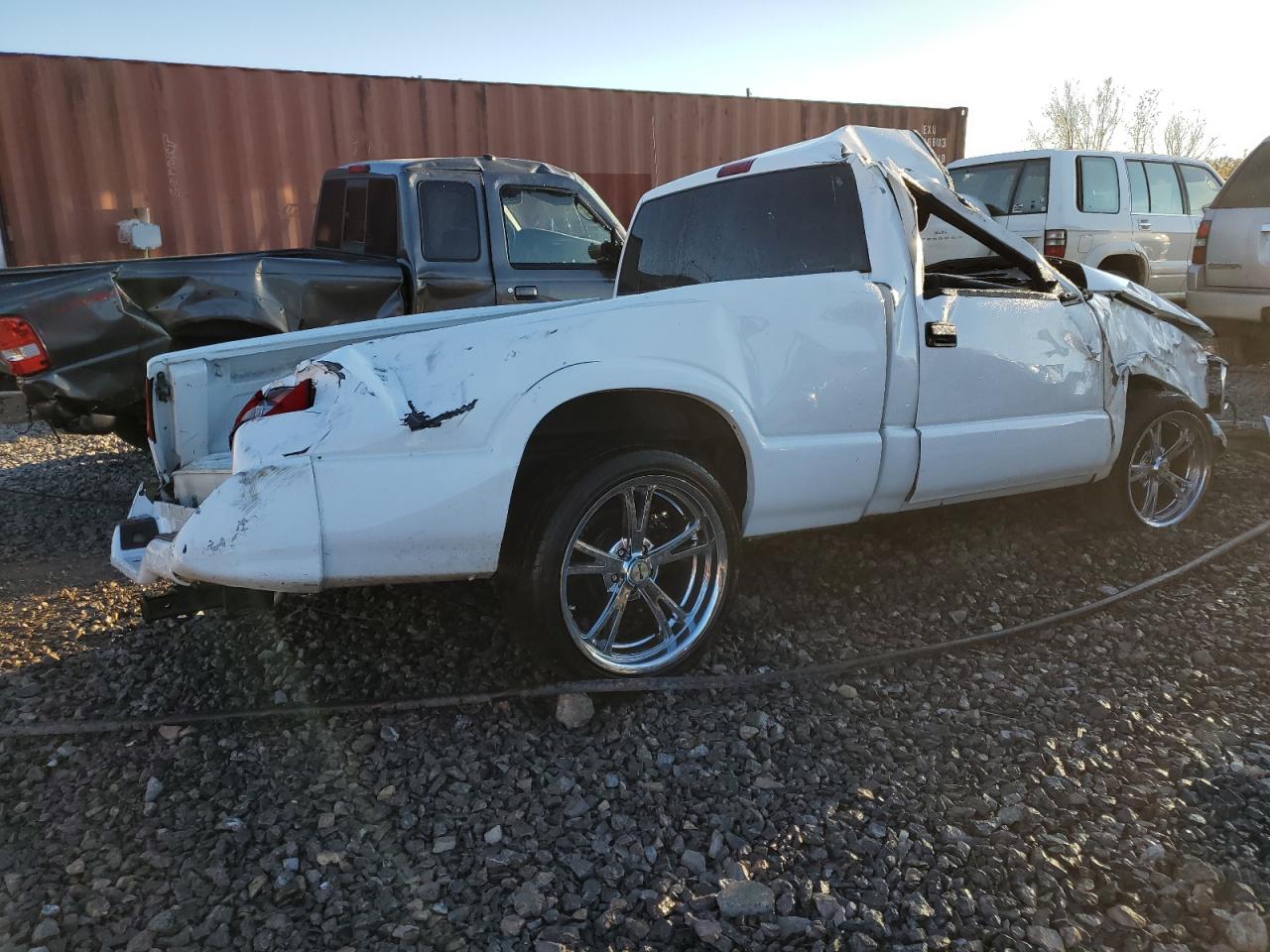 1996 Chevrolet S-10 Pickup - Image 3