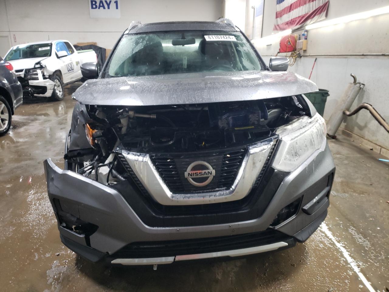 2017 Nissan Rogue S VIN: JN8AT2MV3HW285304 Lot: 81107424