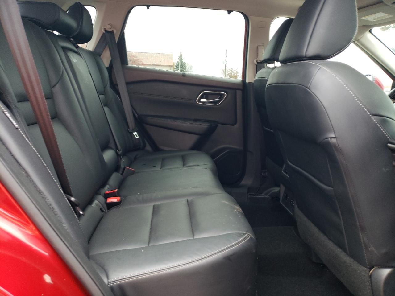 2021 Nissan Rogue - Image 12
