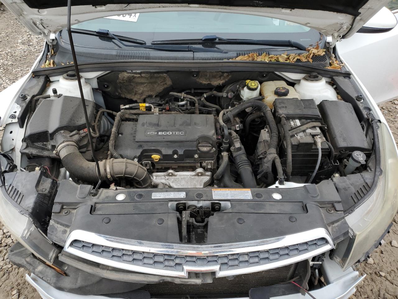 2014 Chevrolet Cruze - Image 13