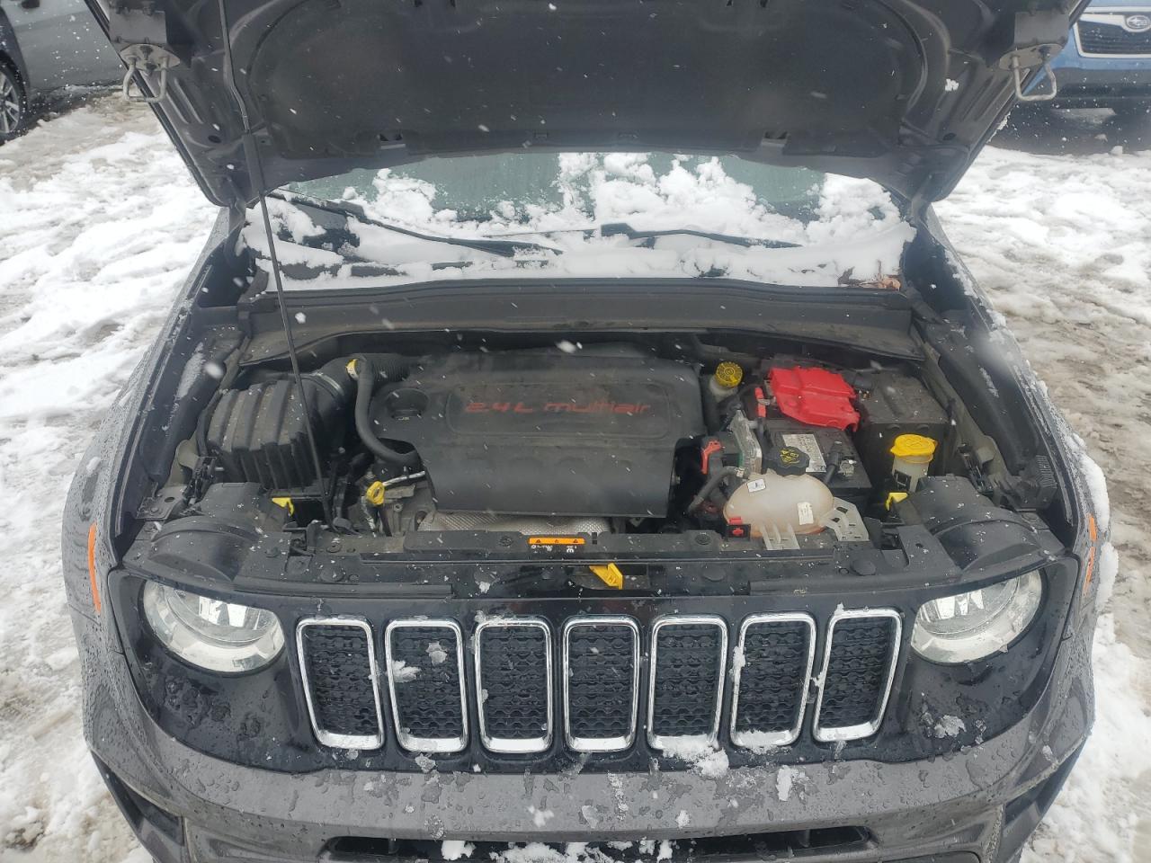 2019 Jeep Renegade - Image 12