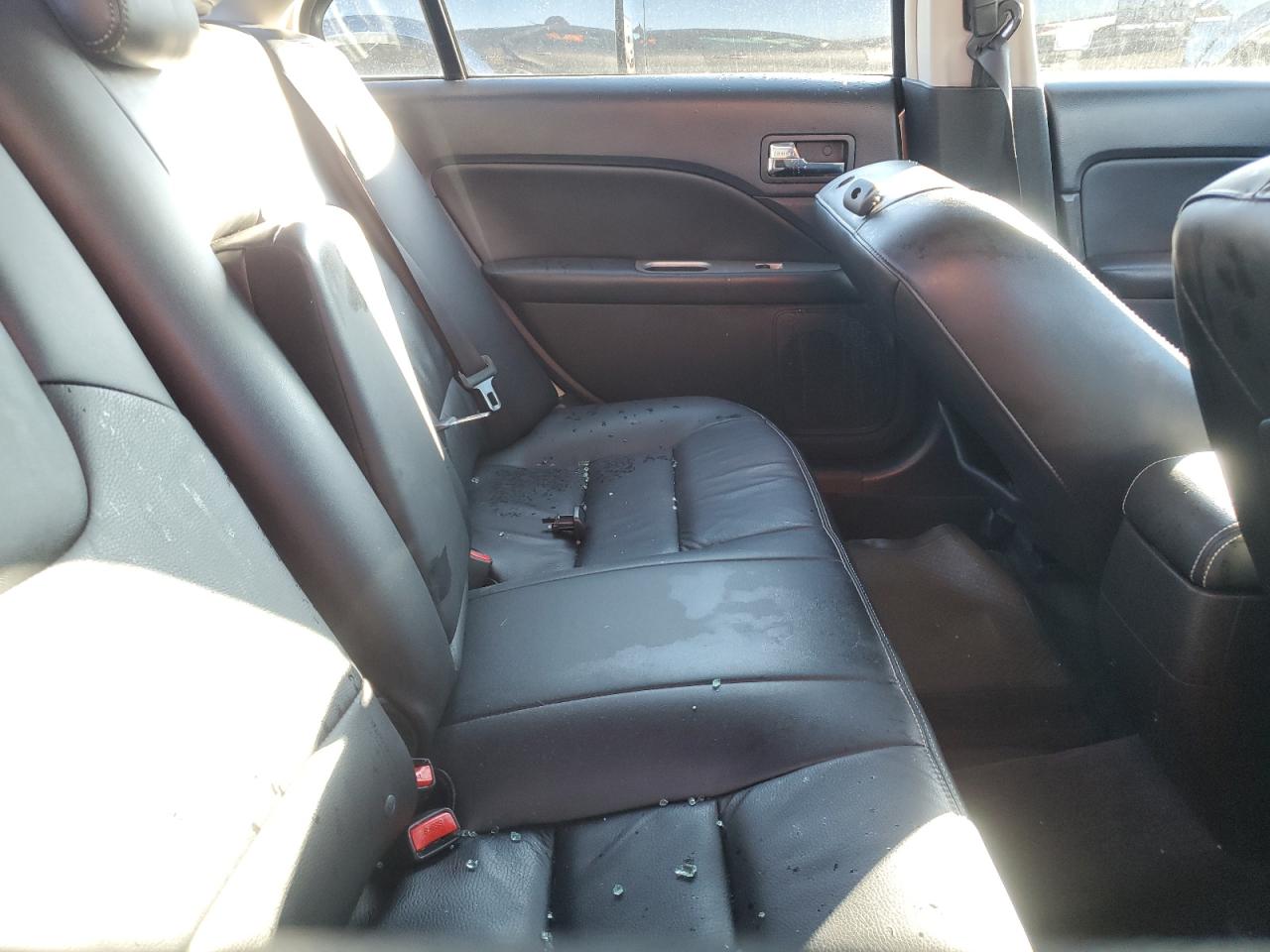 2012 Ford Fusion - Image 10