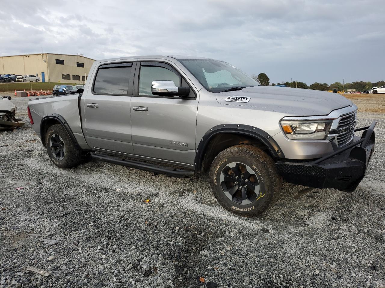 2019 RAM 1500 - Image 4