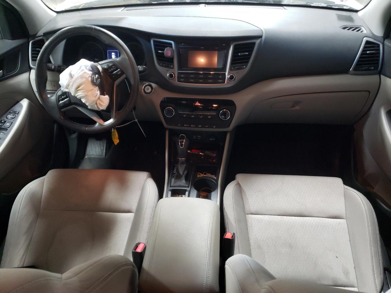 2016 Hyundai Tucson - Image 8