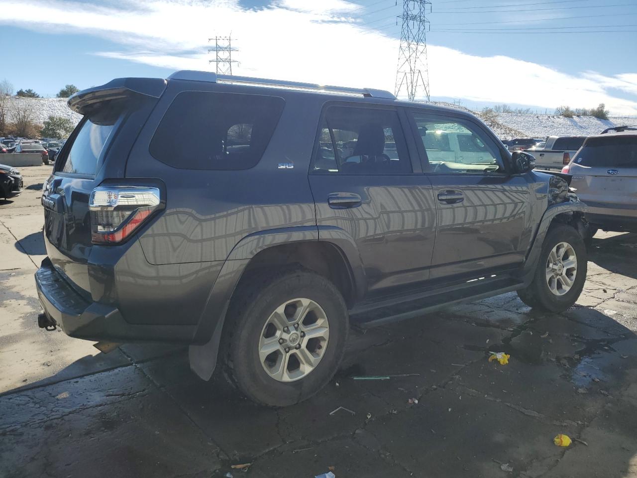 VIN JTEBU5JR2H5460729 2017 TOYOTA 4RUNNER no.3