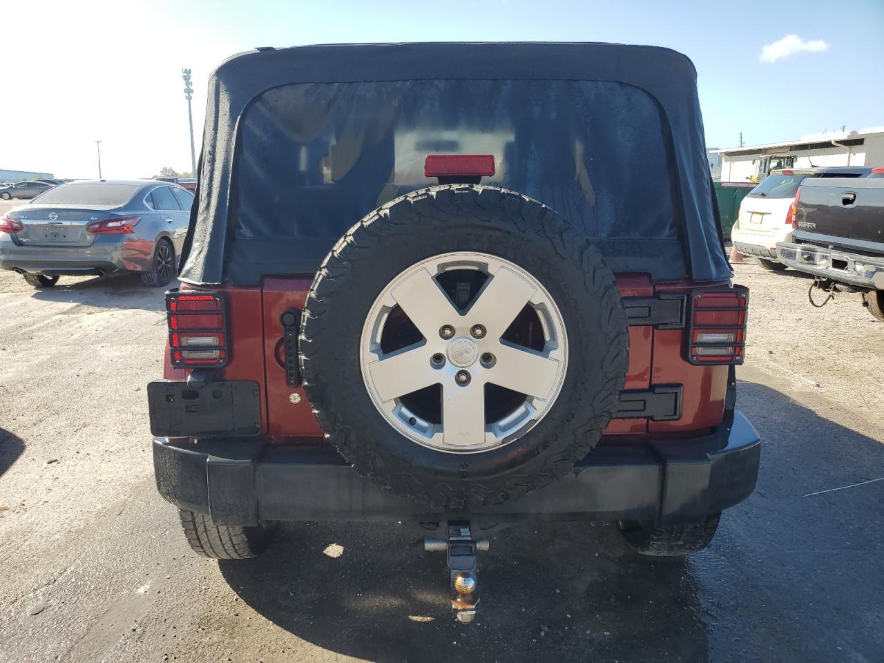 2007 Jeep Wrangler Sahara VIN: 1J4FA54167L170292 Lot: 78590554