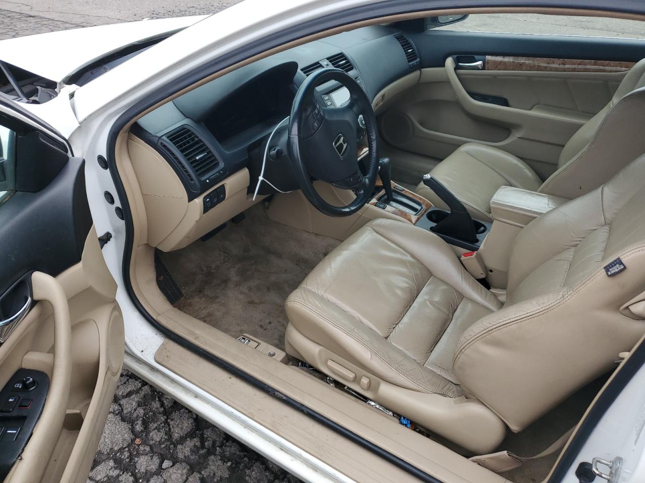 2005 Honda Accord - Image 8