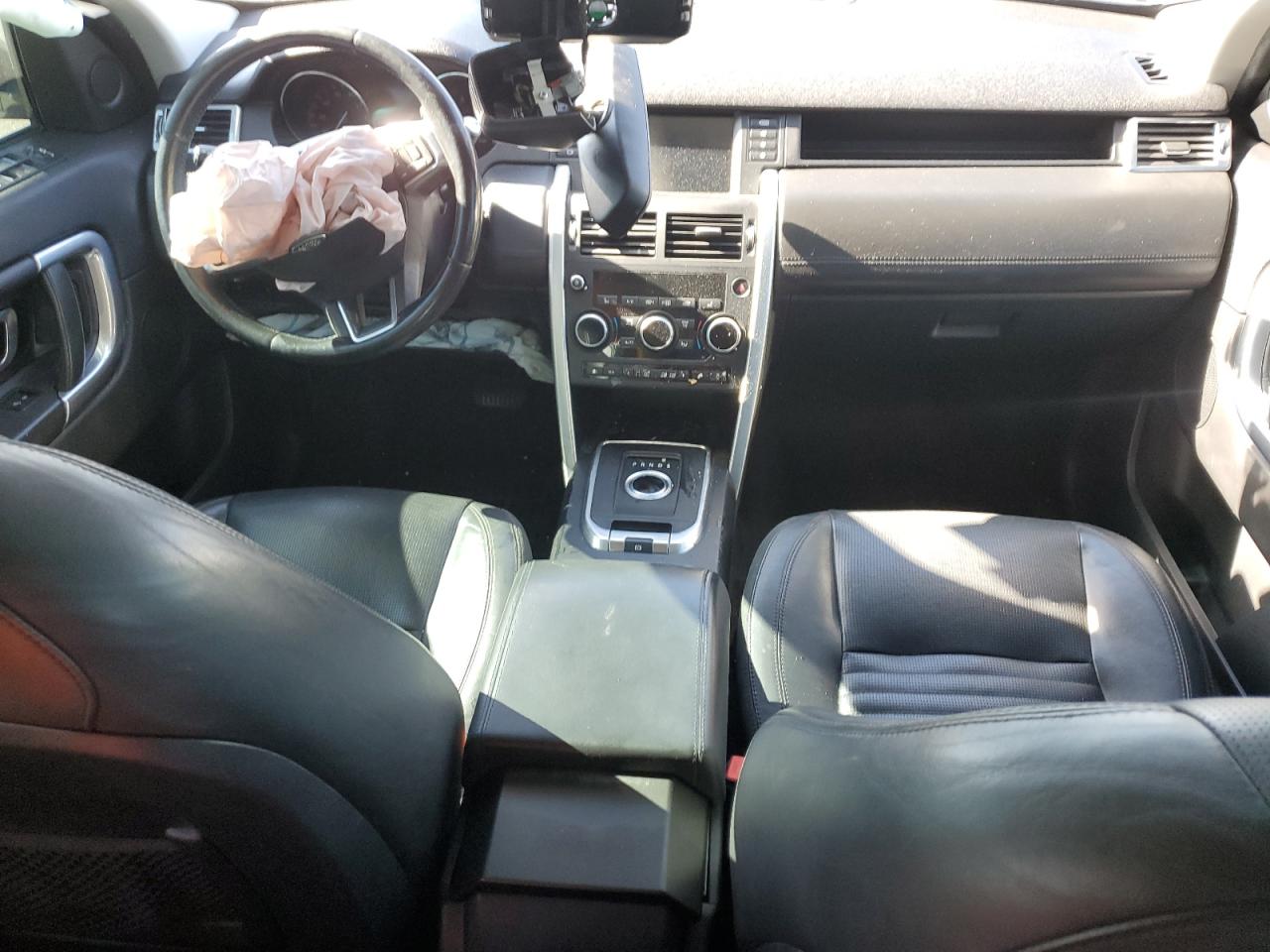 2015 Land Rover Discovery - Image 8