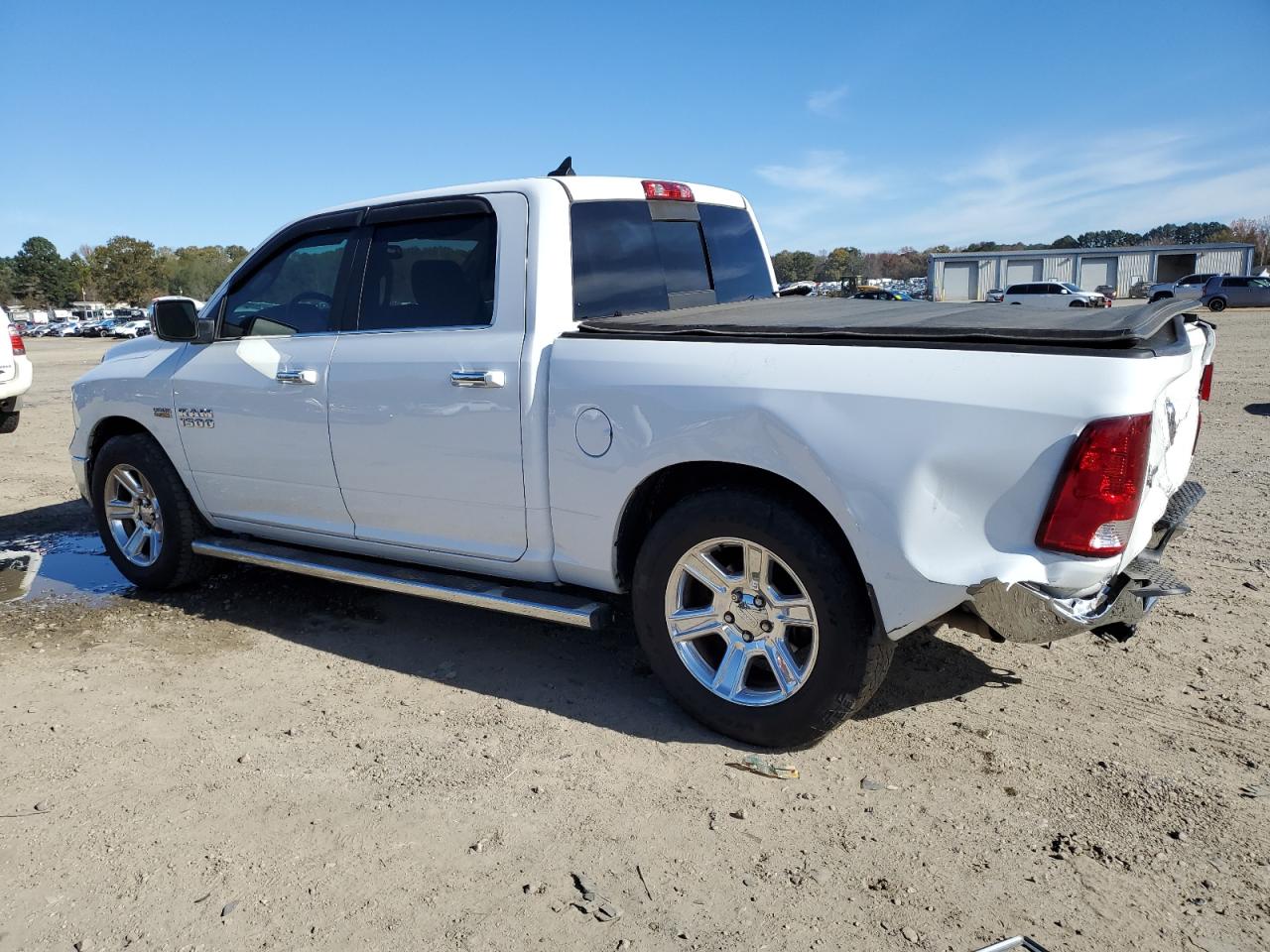 VIN 1C6RR6LT9JS245222 2018 RAM 1500 no.2